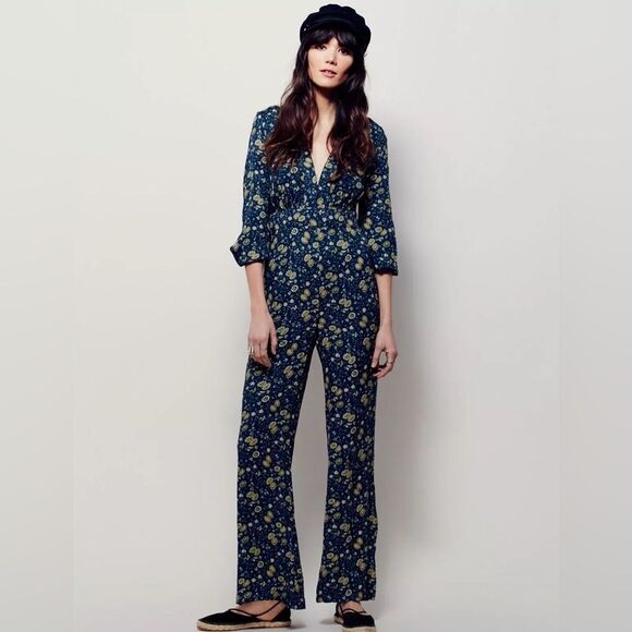 Free people some like it hot jumpsuit size - Picture 4 of 9